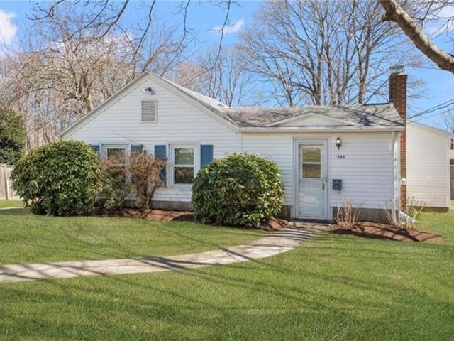 House for sale in Middletown, Rhode Island