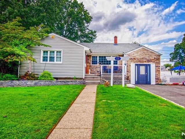 House for sale in New Milford, Bergen County
