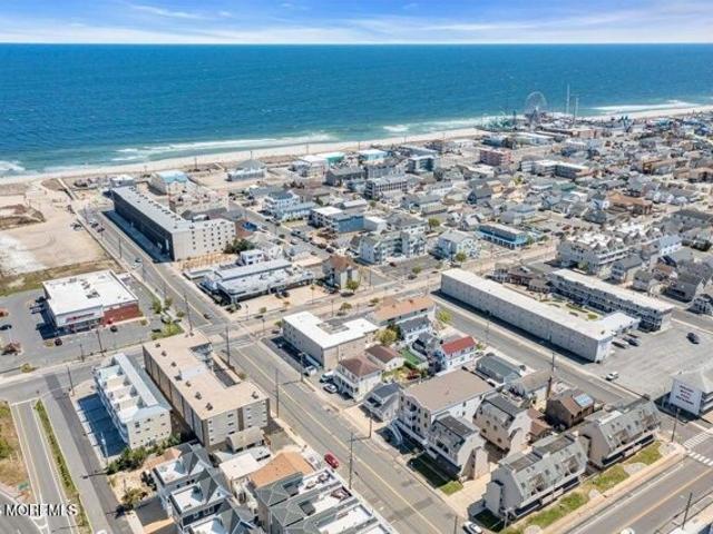 Condo for sale in Seaside Heights, New Jersey