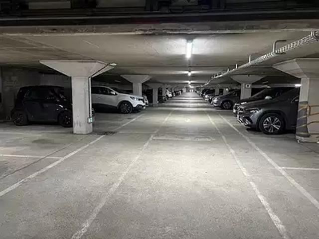 Garage vente à Boulogne-Billancourt, Boulogne-billancourt