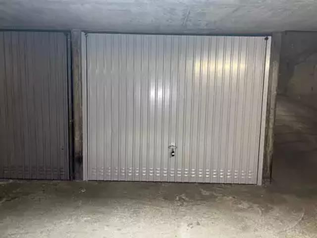 Garage vente à Boulogne-Billancourt, Boulogne-billancourt