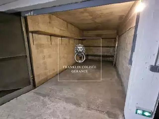 Garage location à Boulogne-Billancourt, Boulogne-billancourt