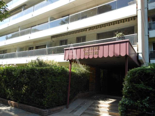 Garage location à Boulogne-Billancourt, Boulogne-billancourt