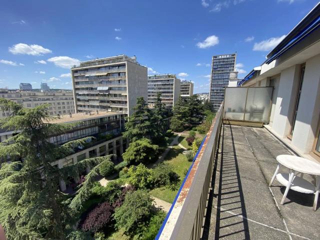 Studio location à Boulogne-Billancourt, Boulogne-billancourt