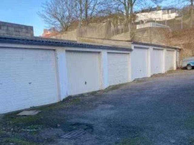 Garage location à Boulogne-sur-Mer, Boulogne-sur-mer