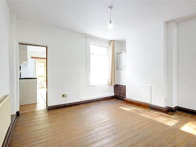 House for rent in Lower Edmonton, Greater London