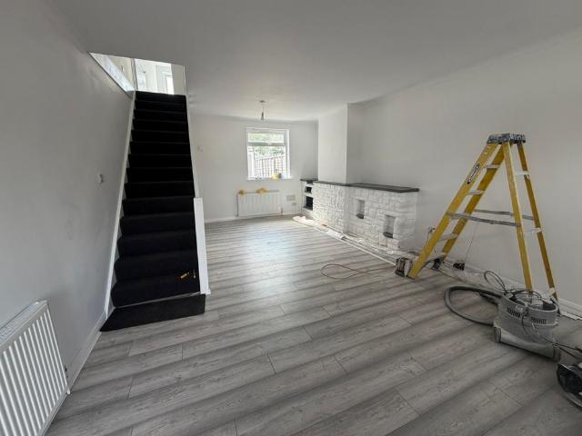 House for rent in Lower Edmonton, Greater London