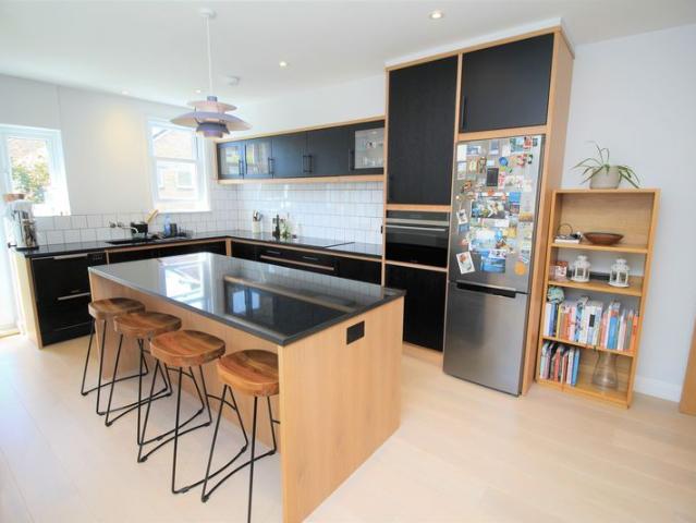 Apartment for rent in Balham, Greater London