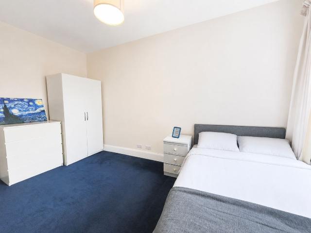 House for rent in London Borough of Wandsworth, Greater London