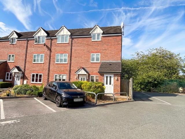 Apartment for rent in Mosley Common, Wigan