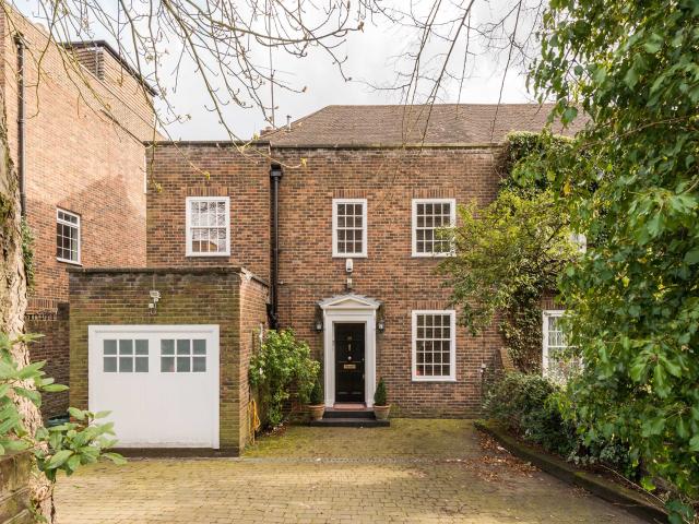 House for rent in St. John's Wood, Greater London