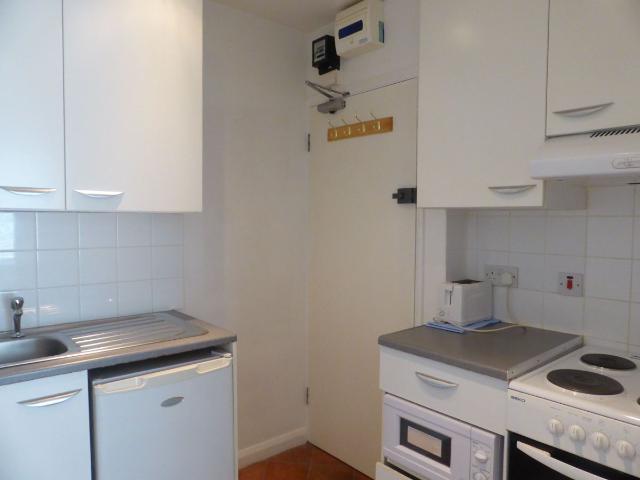 Studio for rent in Hangleton