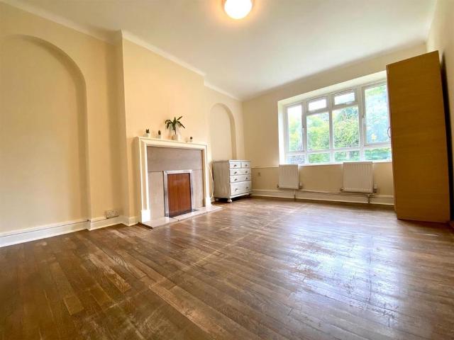 House for rent in St. John's Wood, Greater London