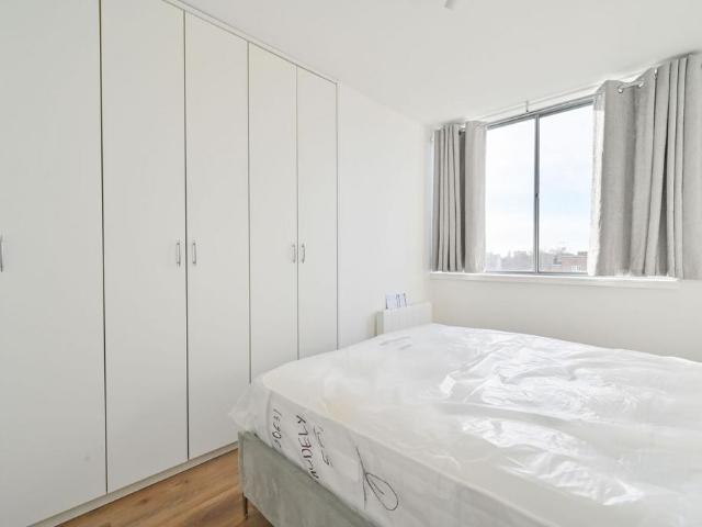 Apartment for rent in St. John's Wood, Greater London