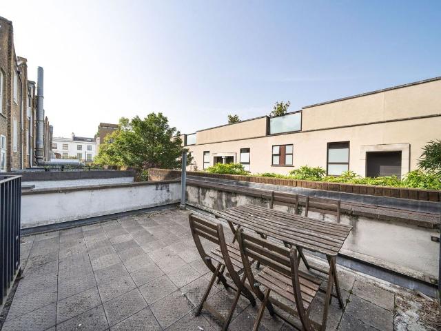 Apartment for rent in Maida Vale, Greater London