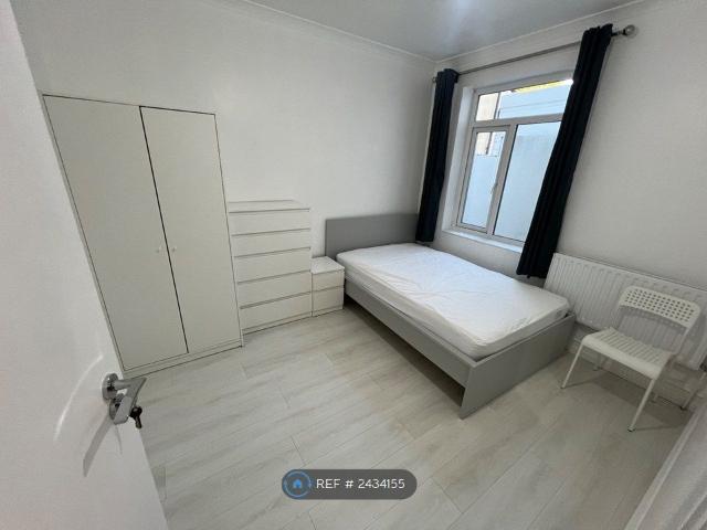 Room for rent in Horsell, Woking