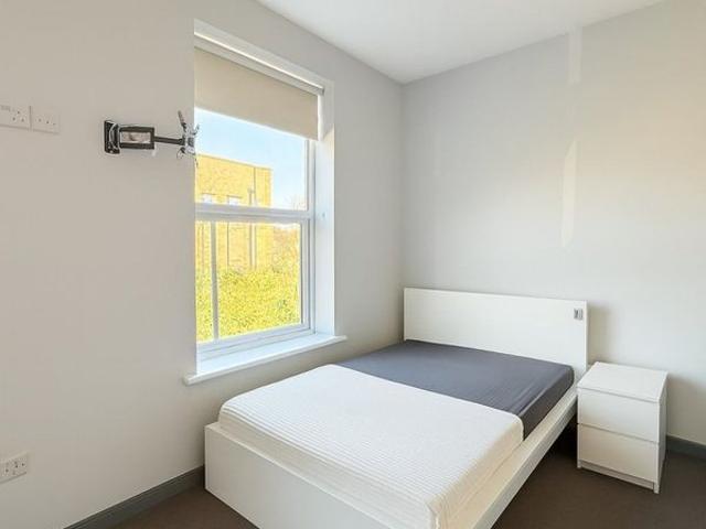 Studio for rent in Greater London