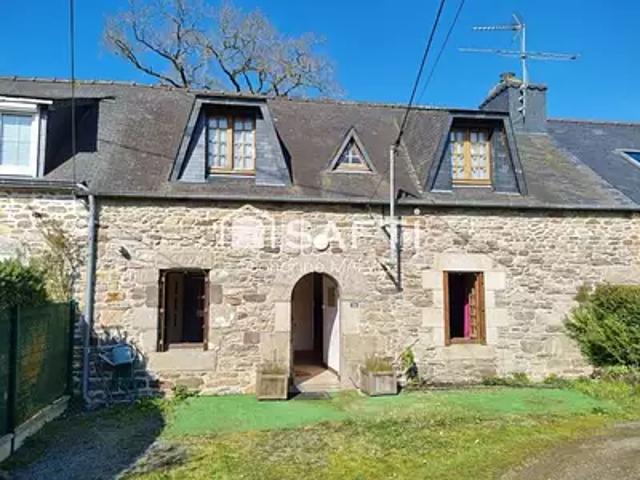 Maison vente à Porzh Gourioù, Bourbriac