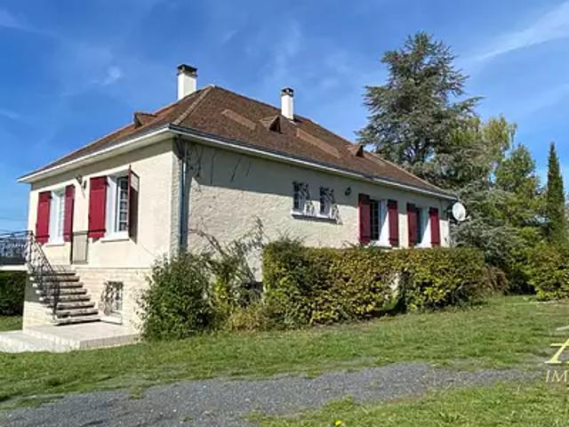 Maison vente à Nontron, Bourdeilles