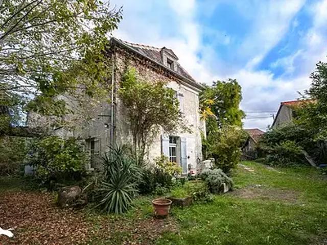 Maison vente à Nontron, Bourdeilles