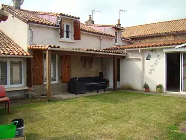 Maison vente à Bouresse, Vienne