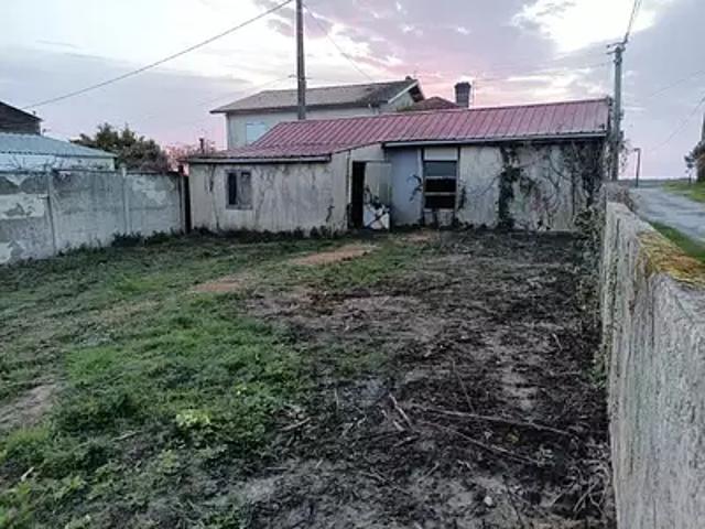 Maison vente à Bourg, La Croix