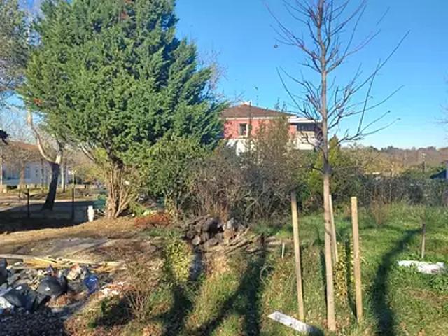 Terrain vente à France métropolitaine, Bourg