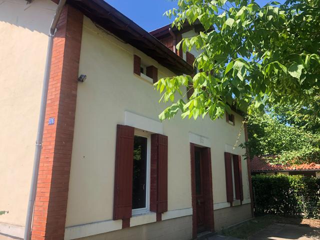Maison vente à Mont-de-Marsan, Sabres