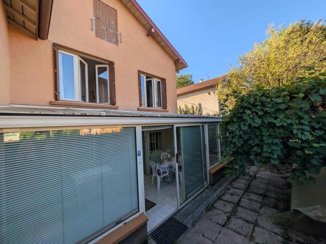 Maison vente à Bourg-en-Bresse, Bourg-en-bresse