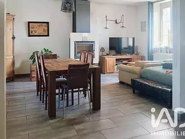 Maison vente à Bourg-et-Comin, Aisne