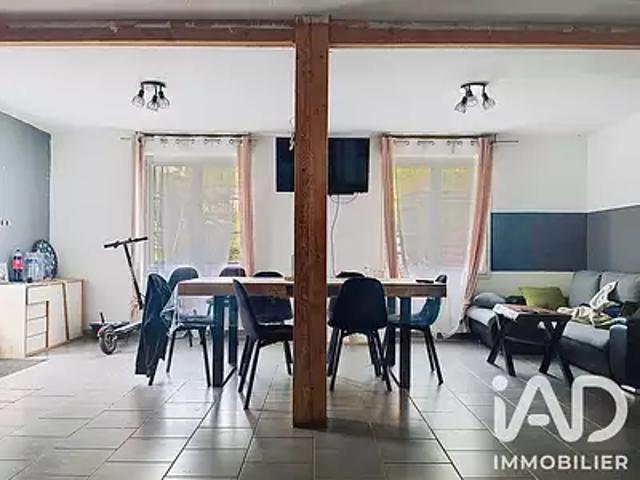 Maison vente à Bourg-et-Comin, Aisne