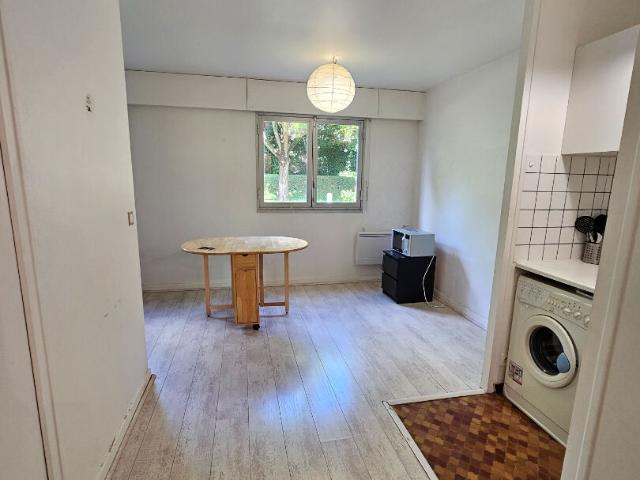 Studio location à Antony, Bourg-la-reine