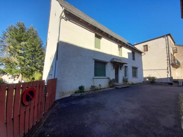 Maison vente à Gimard, Bourg-Lastic