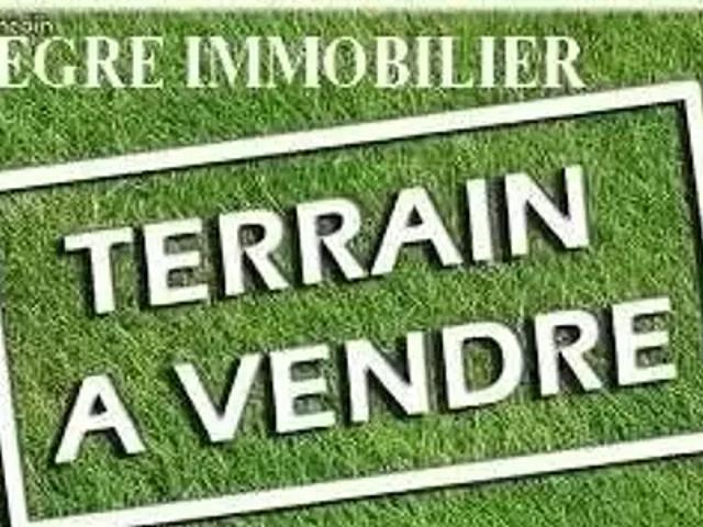 Terrain vente à La Clouterie, Bourg-l'Évêque