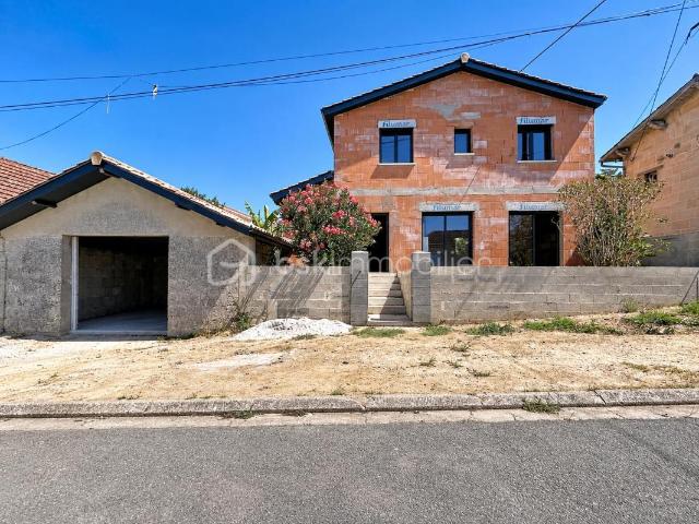 Maison vente à Blaye, Bourg