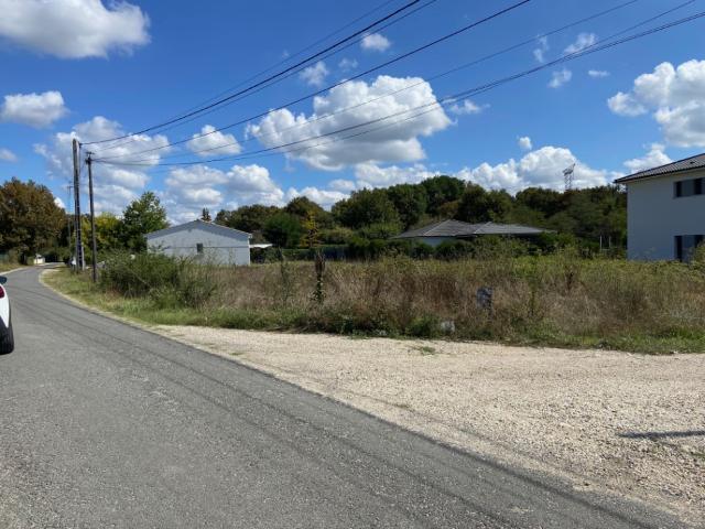 Terrain vente à France métropolitaine, Bourg