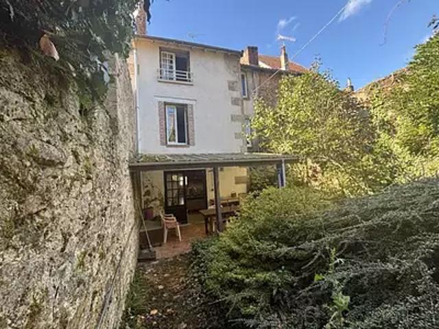 Maison vente à Bourganeuf, Creuse