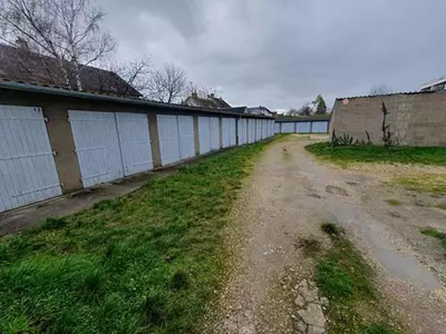 Garage vente à Bourges