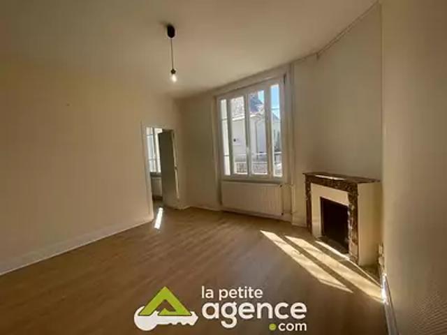 Maison location à Centre-Ville, Bourges