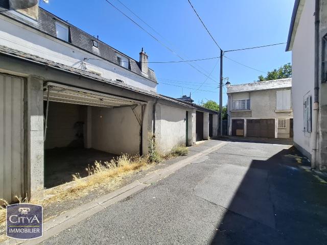 Garage vente à Bourges