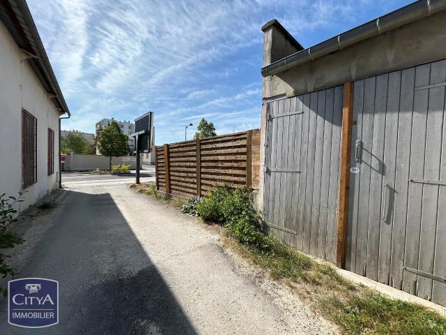 Garage vente à Bourges