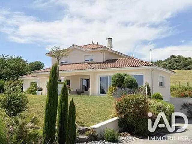 Maison vente à La Tour-du-Pin, Bourgoin-jallieu