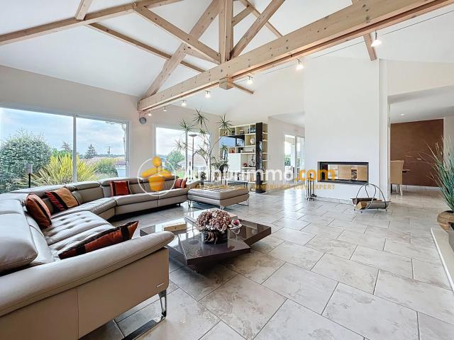 Villa vente à La Tour-du-Pin, Bourgoin-jallieu