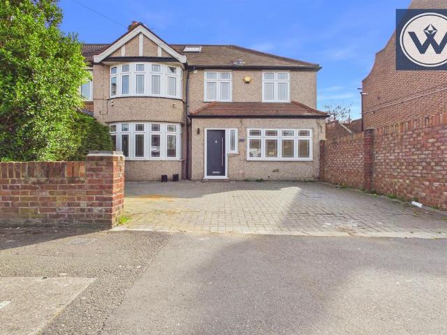 House for rent in Hayes, Greater London
