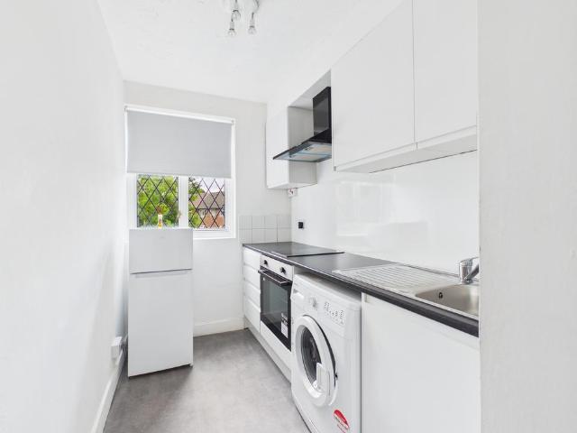 Apartment for rent in Wooburn, Bourne End