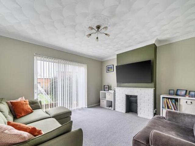 House for sale in Oad Street, Kent