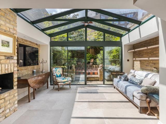 House for rent in City of Westminster, Greater London