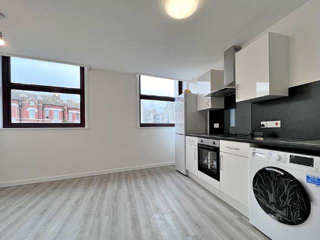 Apartment for rent in West Cliff, Bournemouth