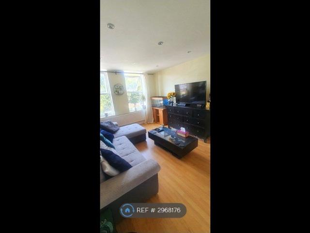 Apartment for rent in Streatham, Greater London