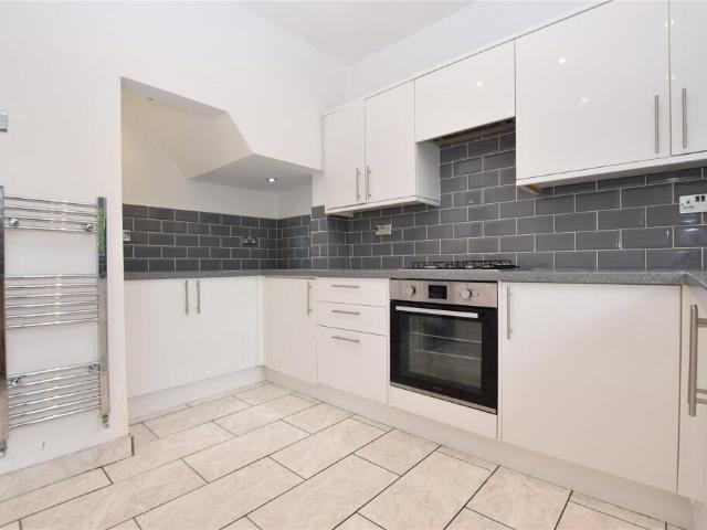 House for rent in London Borough of Lewisham, Ladywell